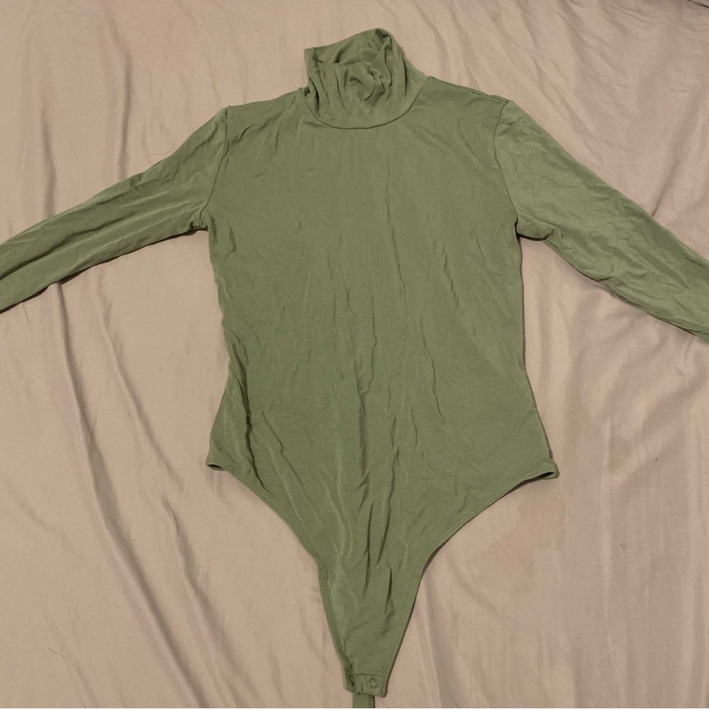 Aritzia Wilfred Dark Green Long Sleeve Bodysuit w Thong-cut Bottom
